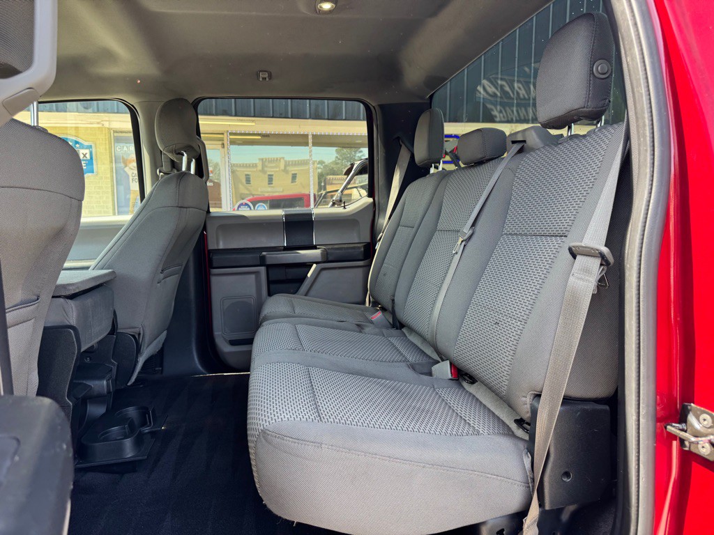 2015 Ford F-150 Image 17