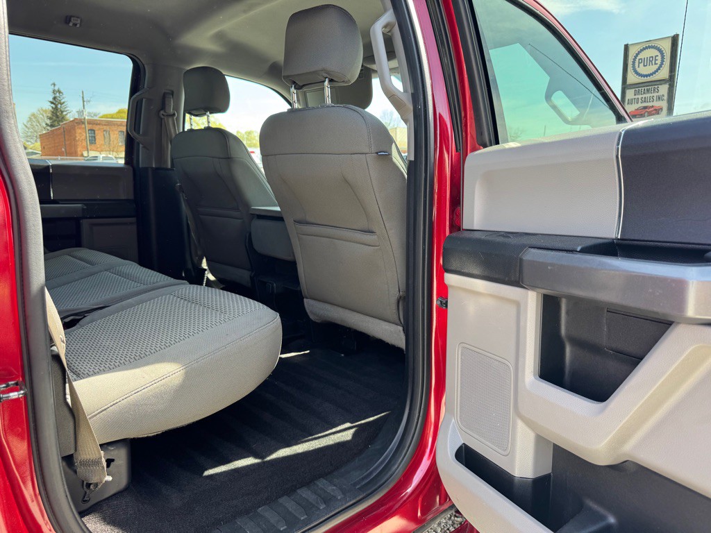 2015 Ford F-150 Image 21