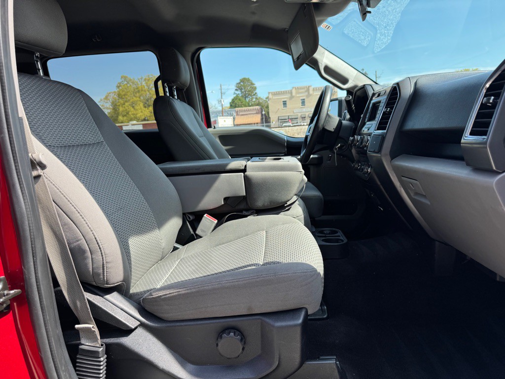 2015 Ford F-150 Image 25