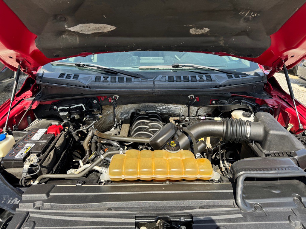 2015 Ford F-150 Image 34