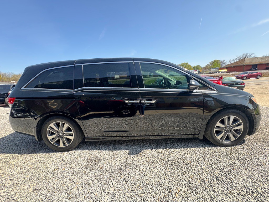 2014 Honda Odyssey Image 4
