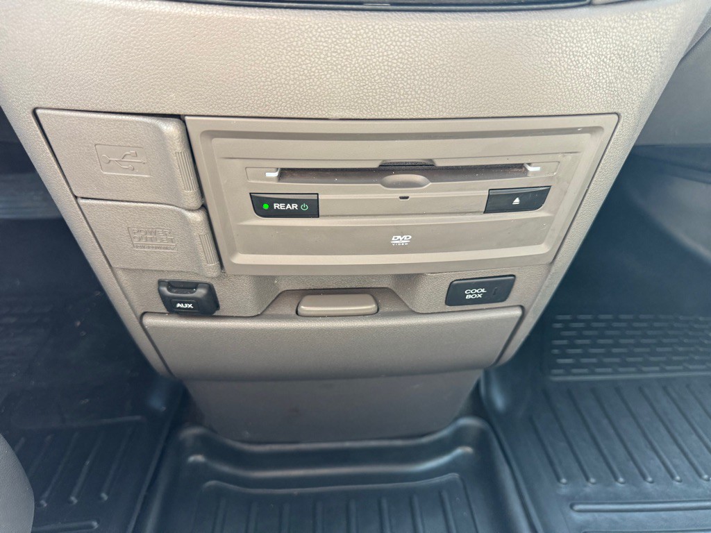 2014 Honda Odyssey Image 29