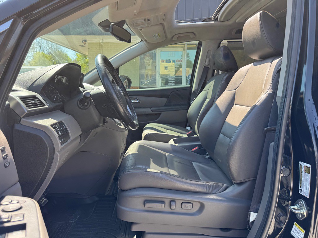 2014 Honda Odyssey Image 11