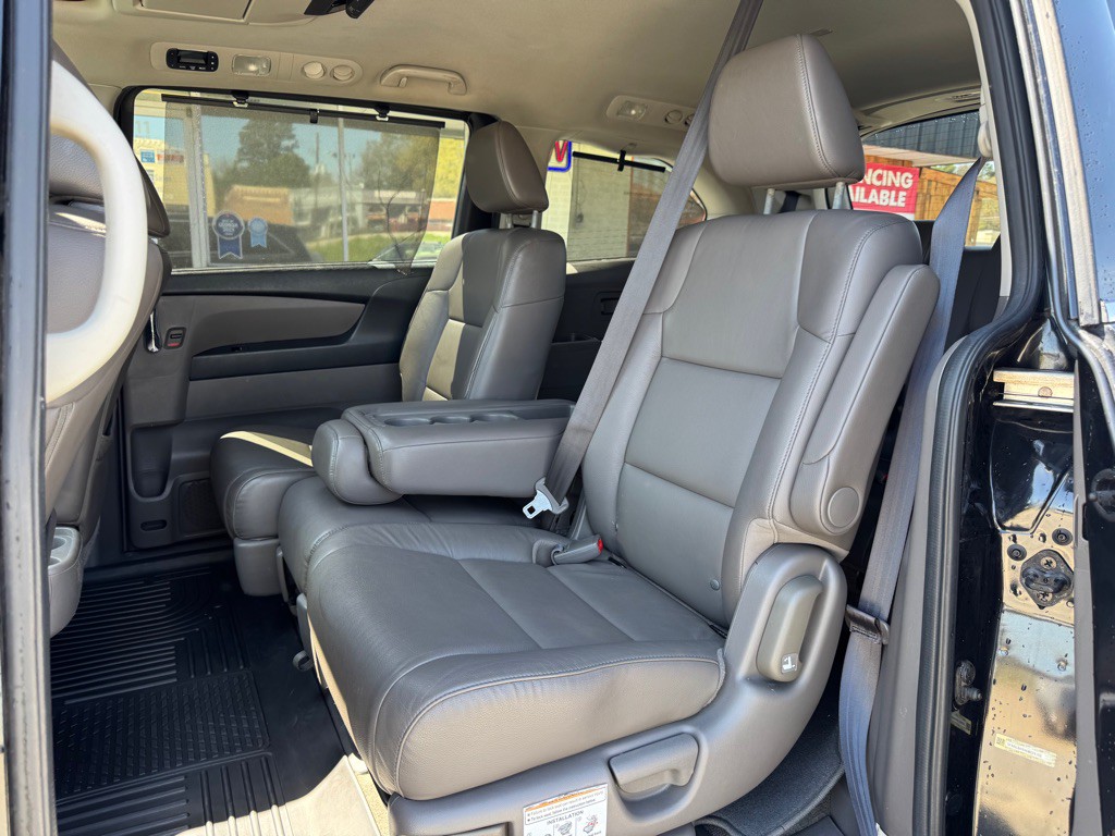 2014 Honda Odyssey Image 15
