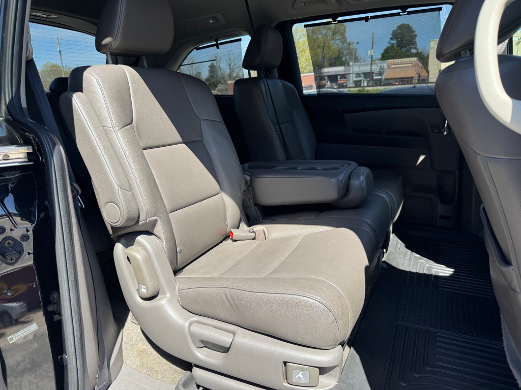 2014 Honda Odyssey Image 20
