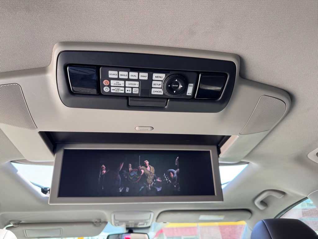 2014 Honda Odyssey Image 30