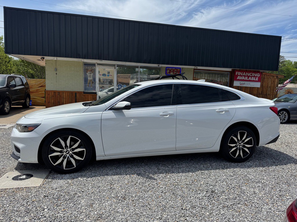2018 Chevrolet Malibu Image 8