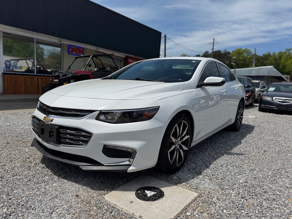 2018 Chevrolet Malibu Image 1