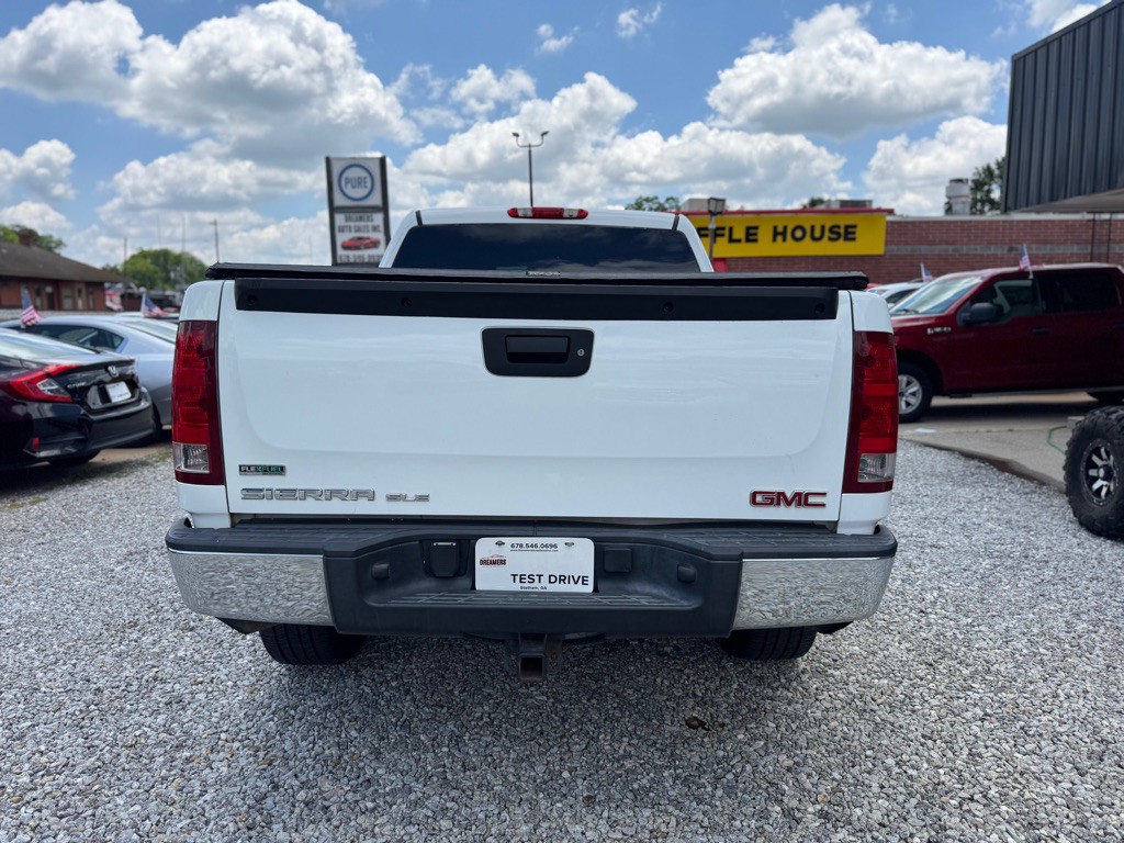 2008 GMC Sierra Image 6