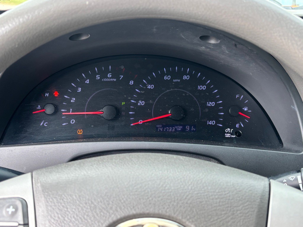 2011 Toyota Camry Image 15