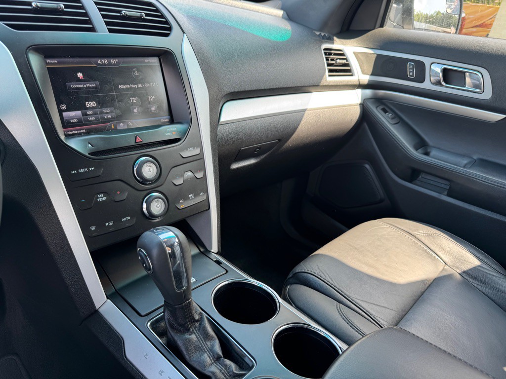 2014 Ford Explorer Image 25
