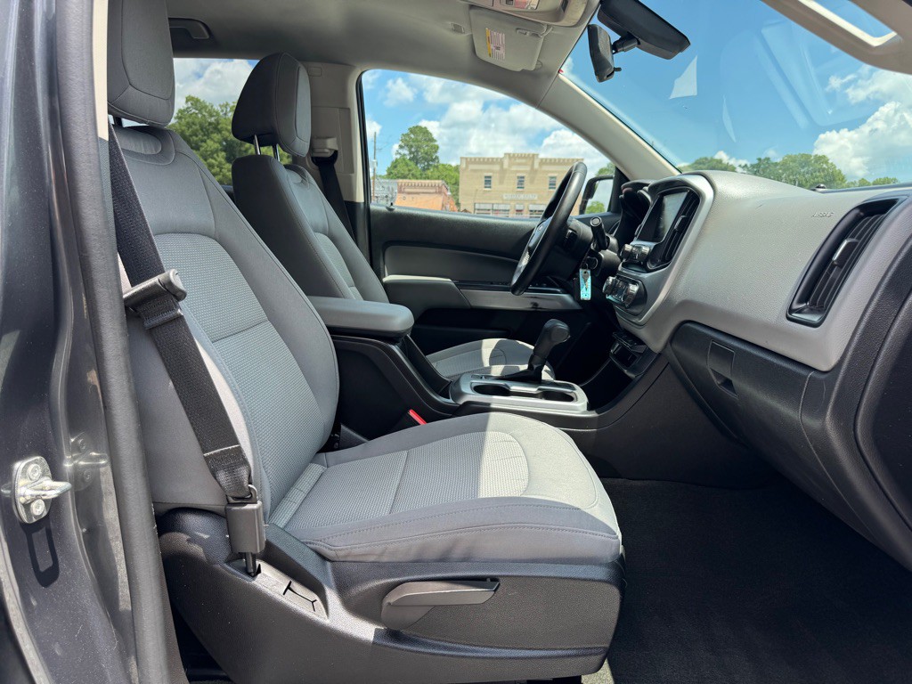 2016 Chevrolet Colorado Image 21