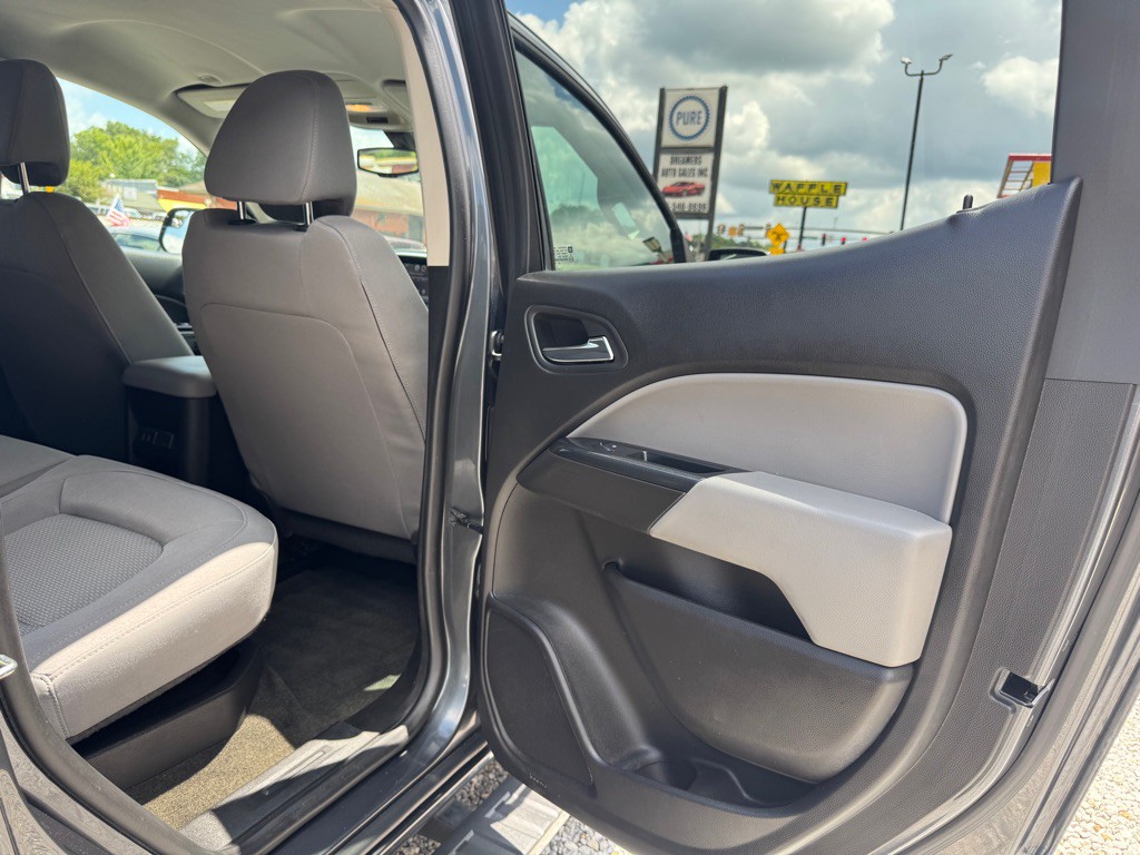 2016 Chevrolet Colorado Image 17