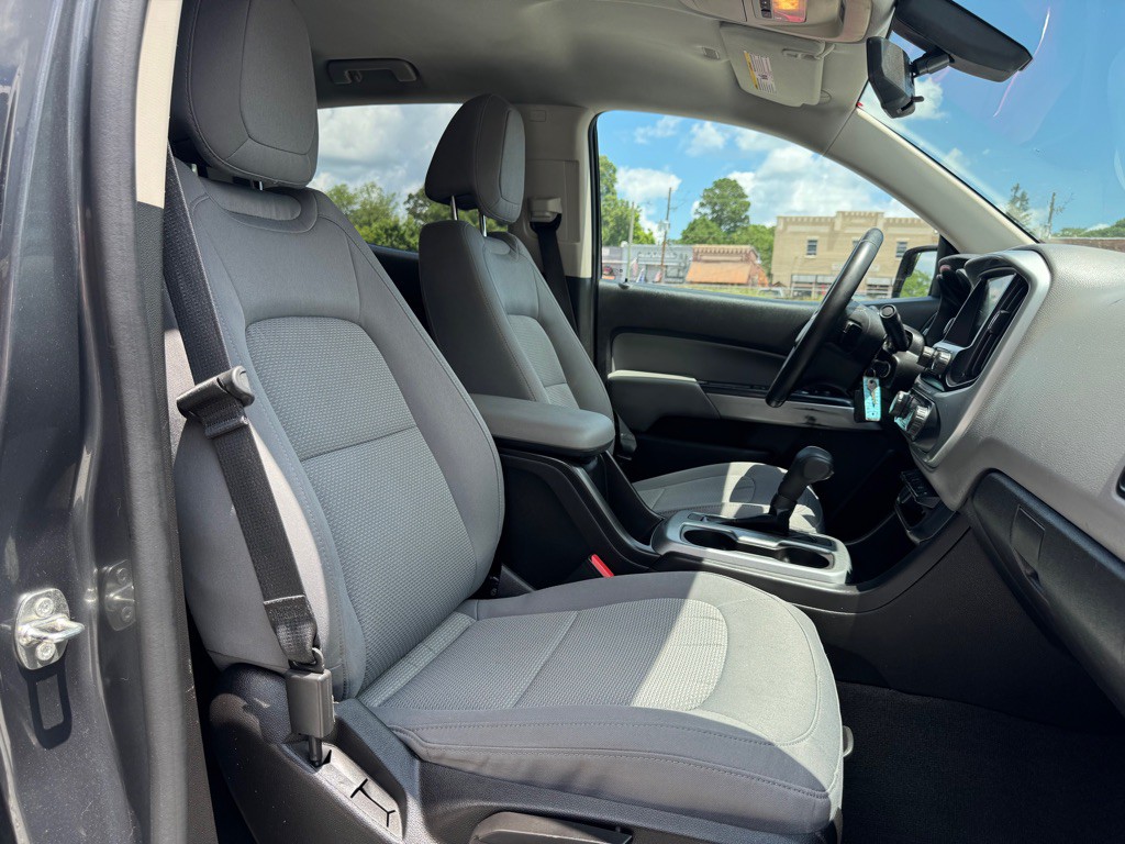 2016 Chevrolet Colorado Image 21