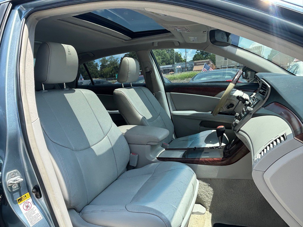 2011 Toyota Avalon Image 30