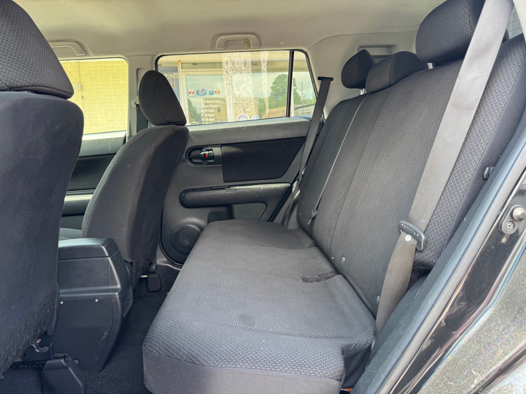 2009 Scion xB Image 14