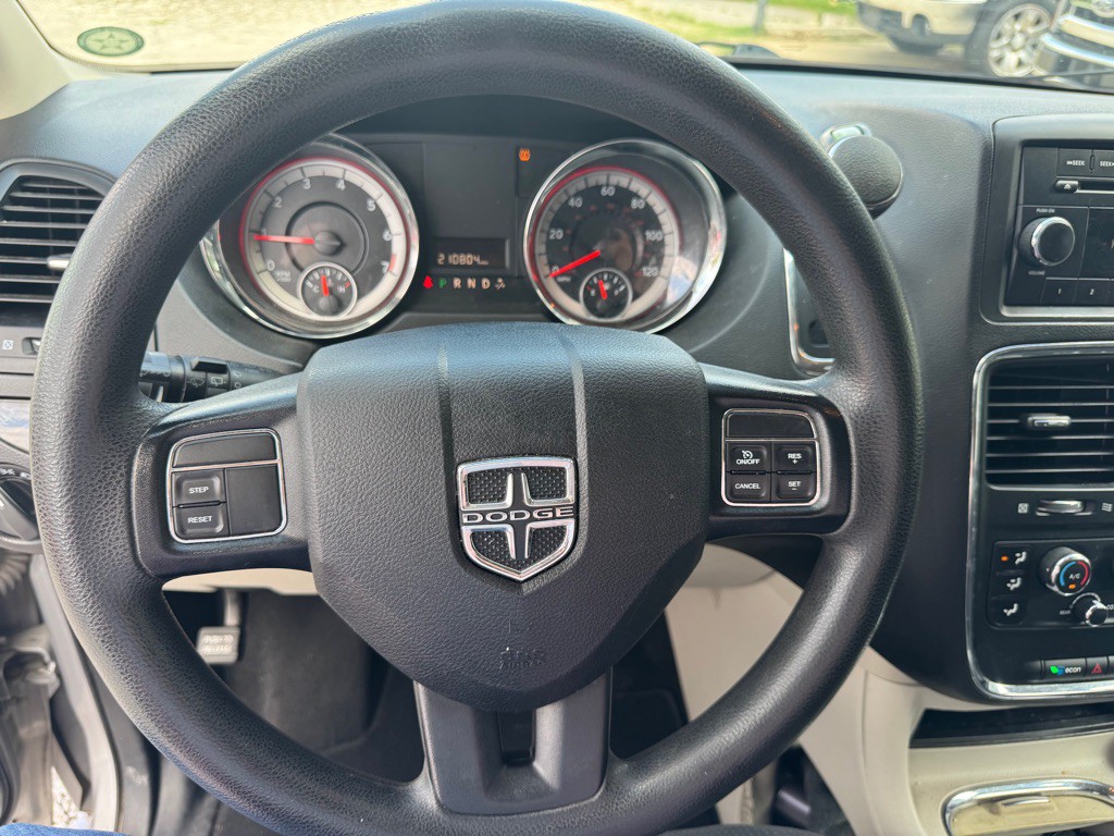 2015 Dodge Grand Caravan Image 10