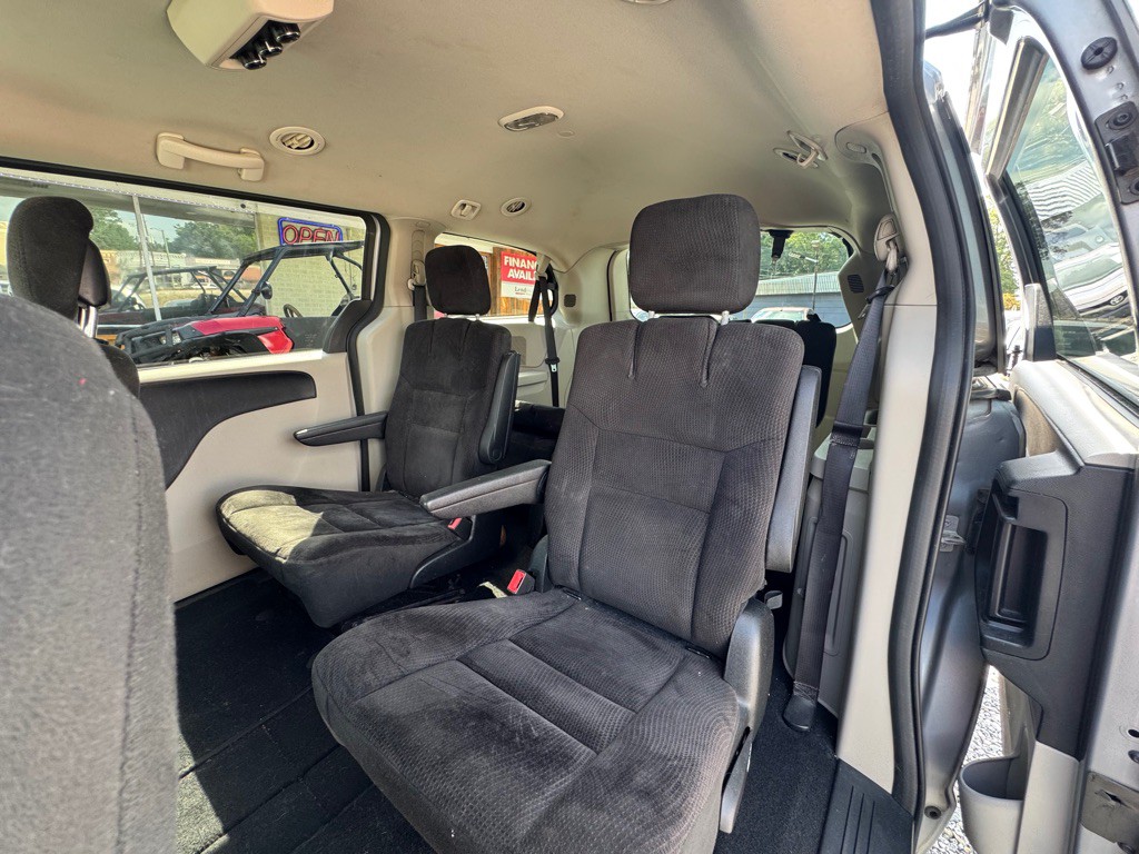 2015 Dodge Grand Caravan Image 12