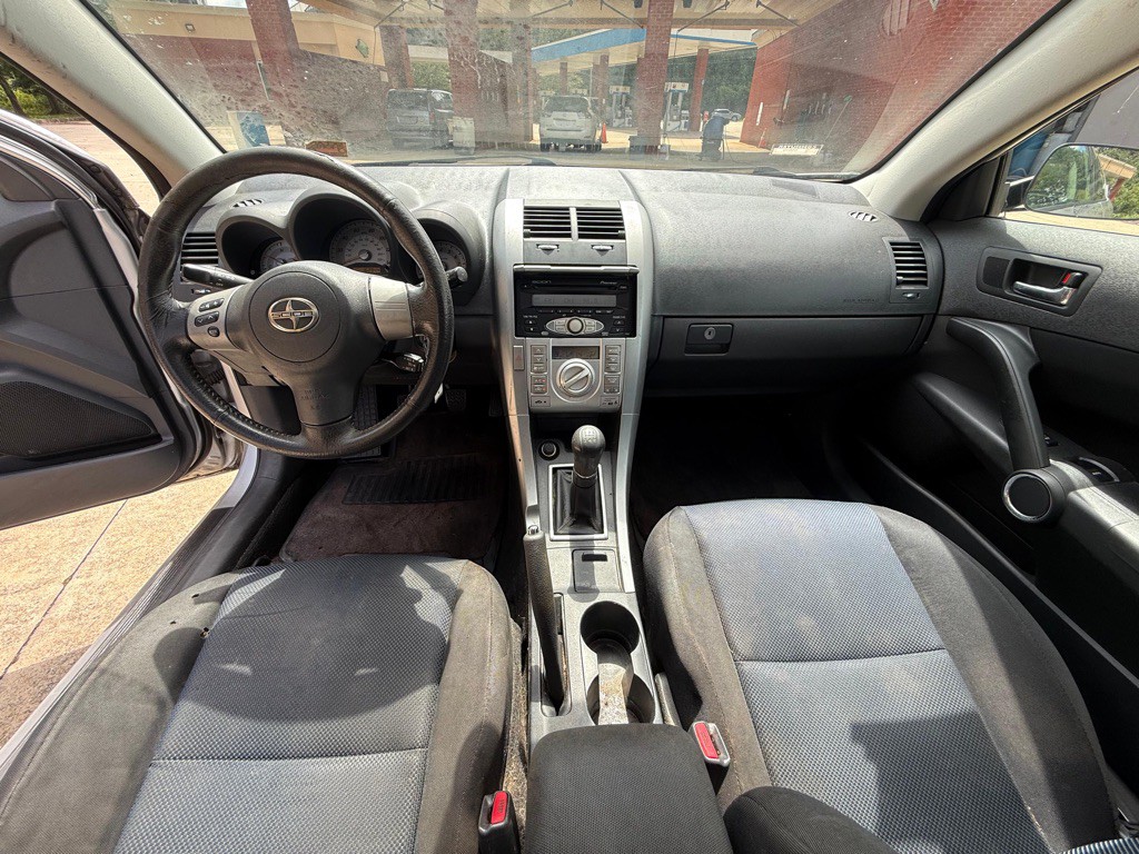 2007 Scion tC Image 5