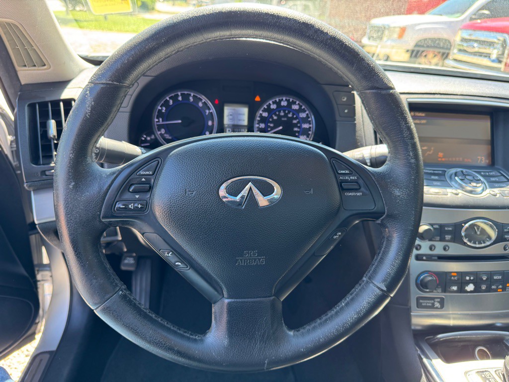 2011 INFINITI G25 Image 20