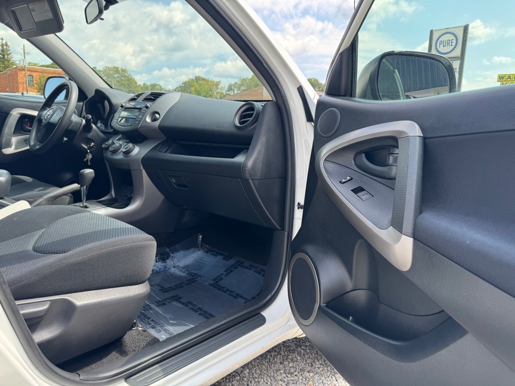 2008 Toyota Rav4 Image 18