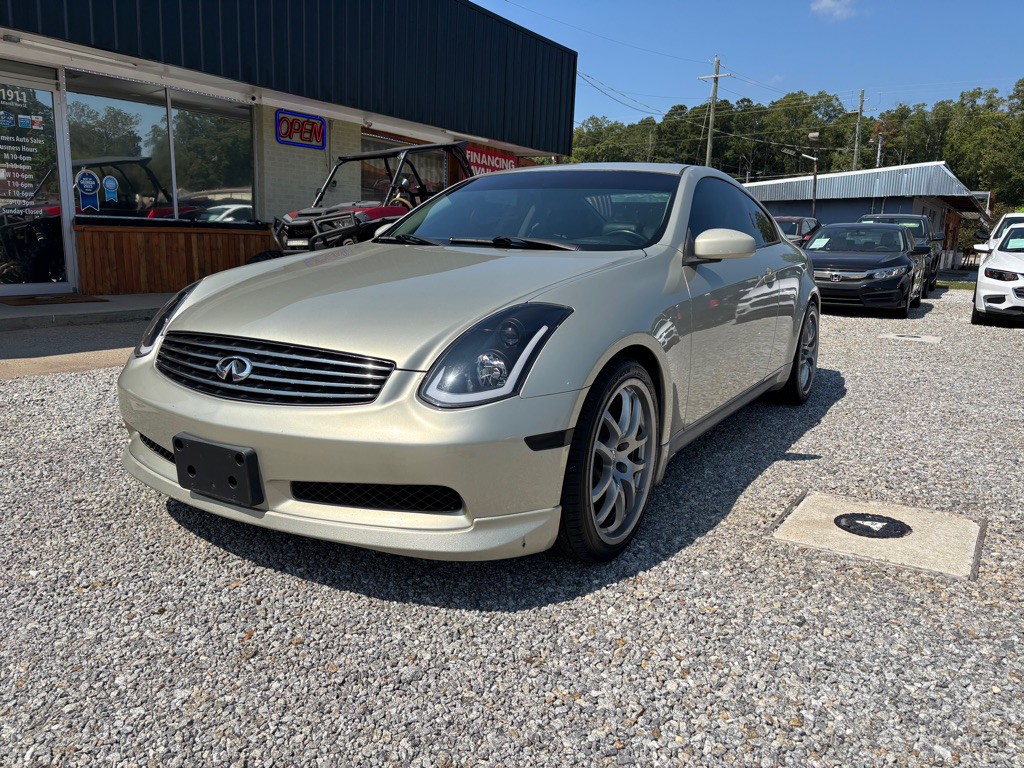 2005 INFINITI G35 Image 1