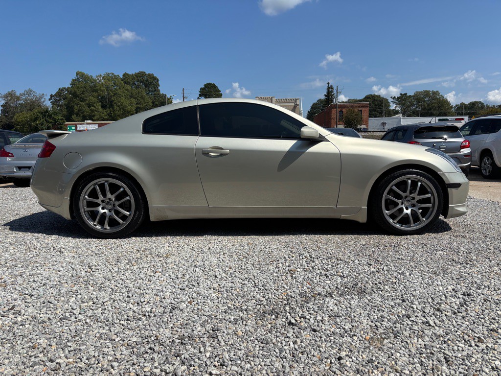 2005 INFINITI G35 Image 6