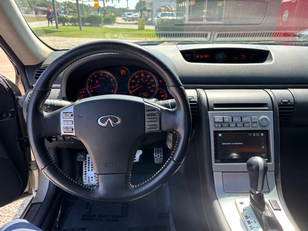 2005 INFINITI G35 Image 13