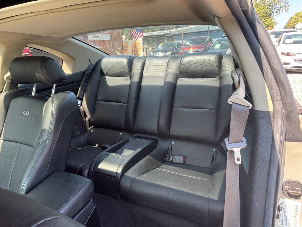 2005 INFINITI G35 Image 20