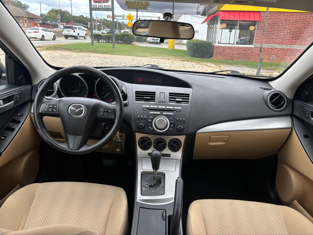 2010 Mazda Mazda3 Image 10