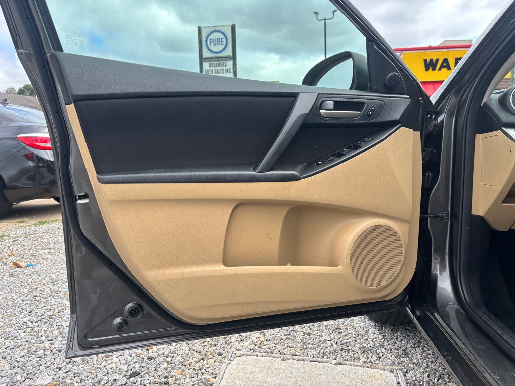 2010 Mazda Mazda3 Image 11