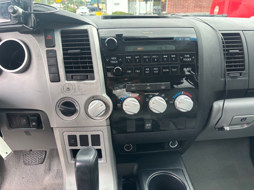 2008 Toyota Tundra Image 17