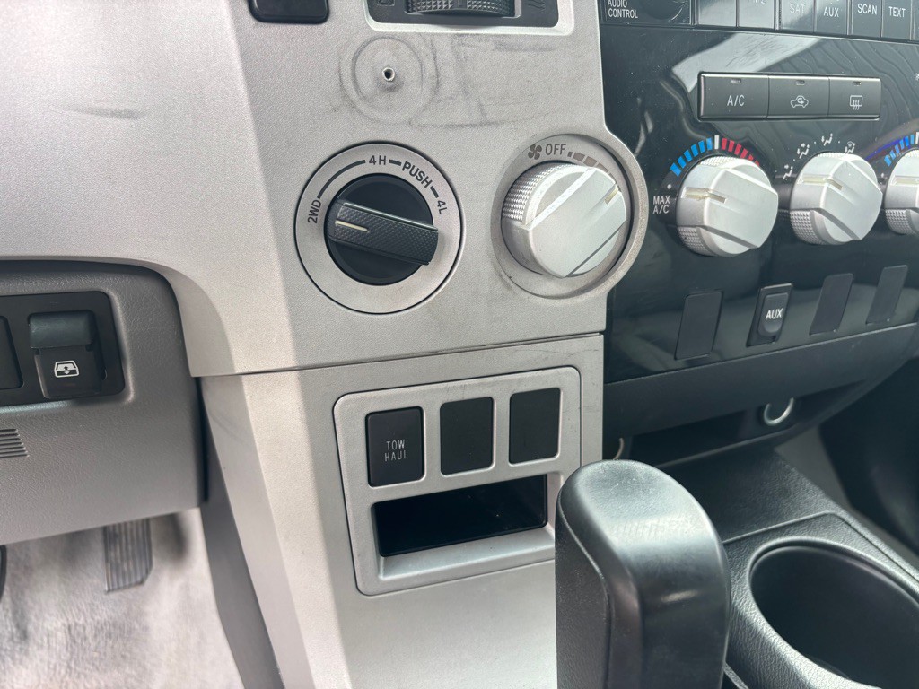 2008 Toyota Tundra Image 18