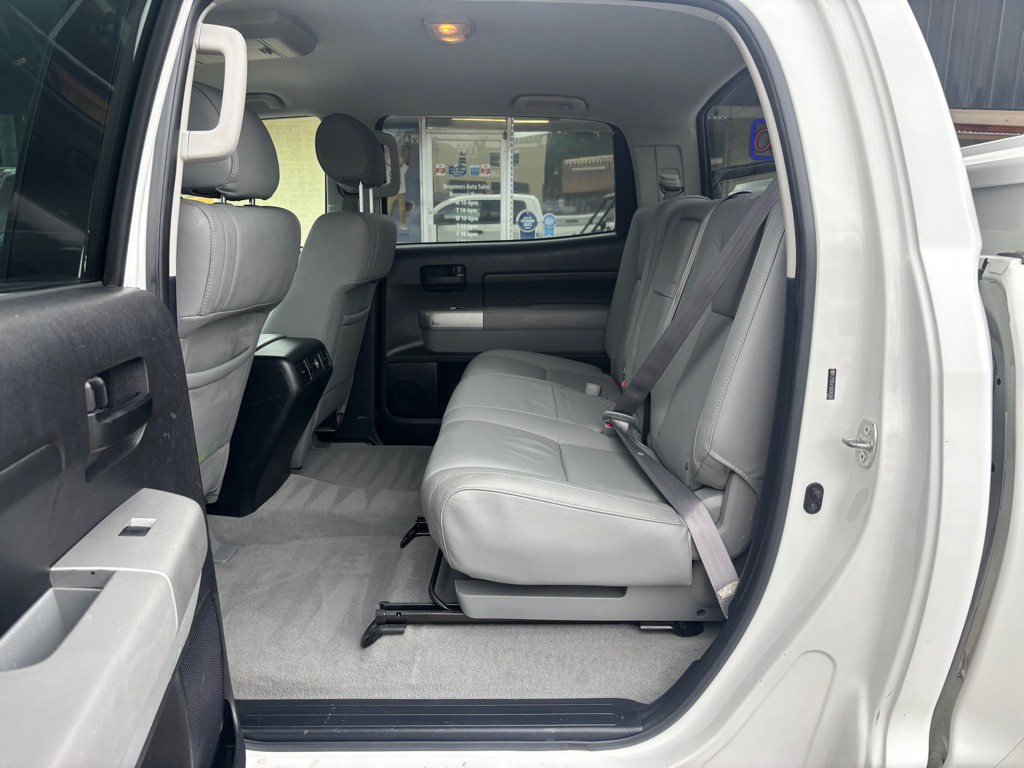 2008 Toyota Tundra Image 23