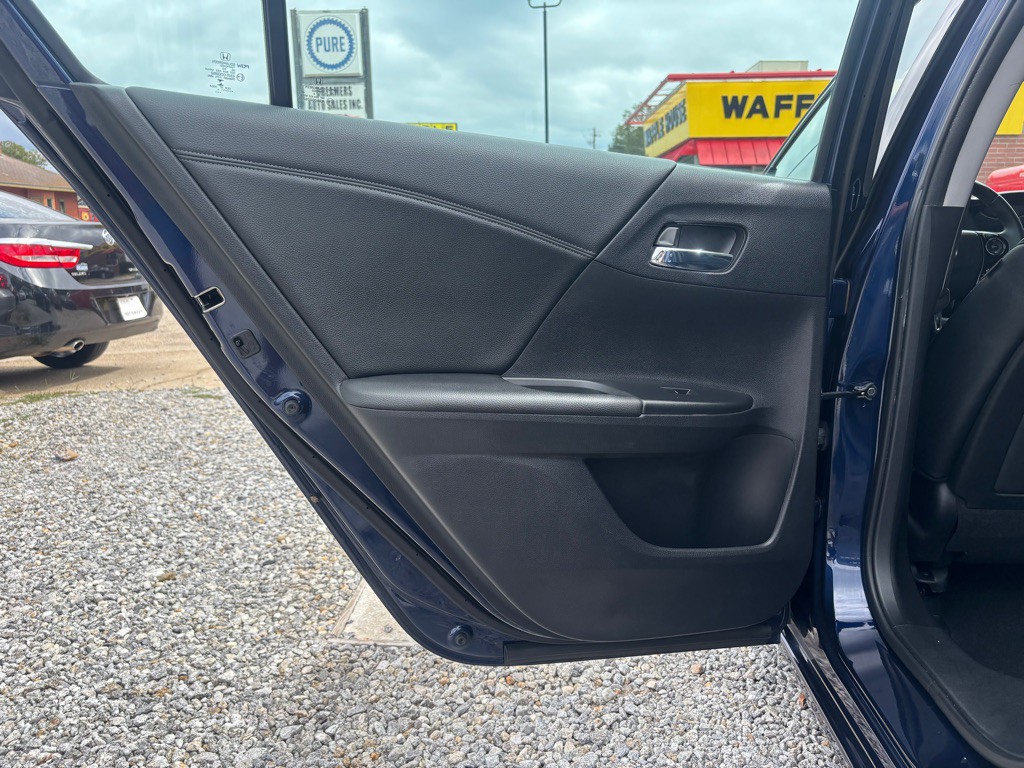 2014 Honda Accord Image 22