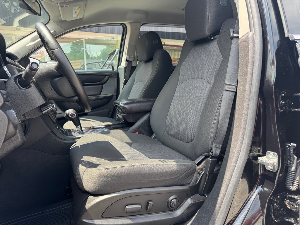 2016 Chevrolet Traverse Image 13
