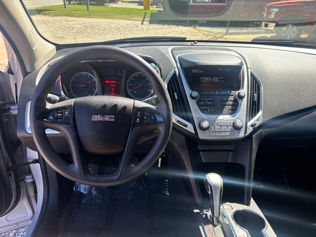 2015 GMC Terrain Image 13