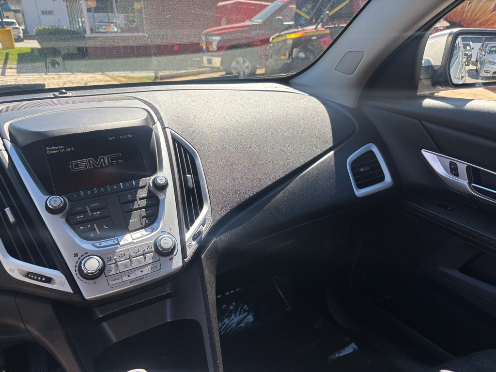 2015 GMC Terrain Image 16