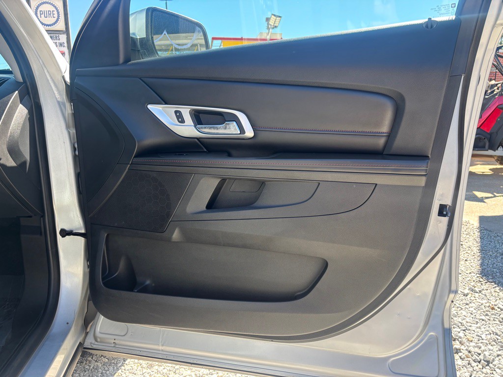 2015 GMC Terrain Image 25