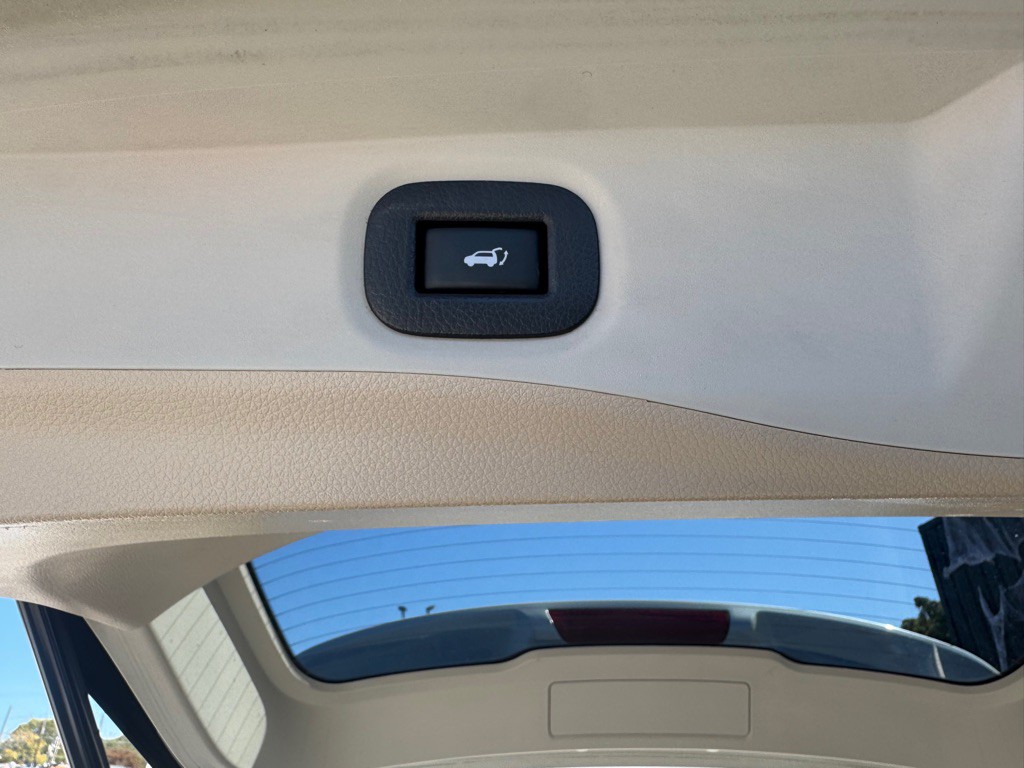 2020 Nissan Rogue Image 16