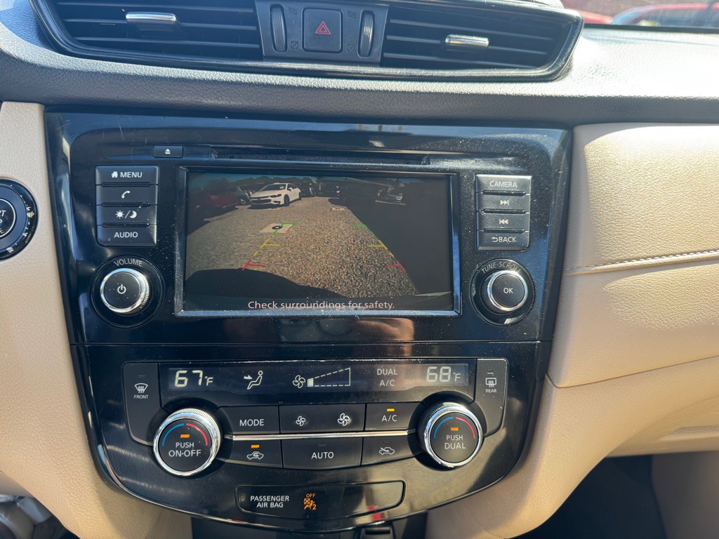 2020 Nissan Rogue Image 26