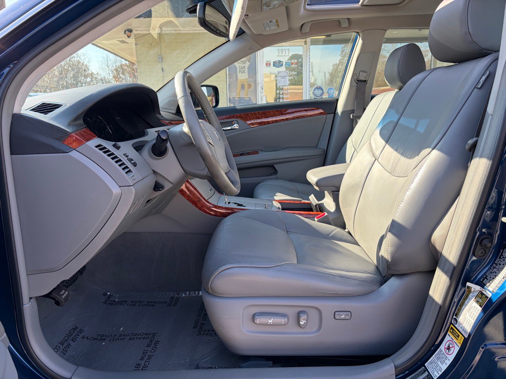 2007 Toyota Avalon Image 11