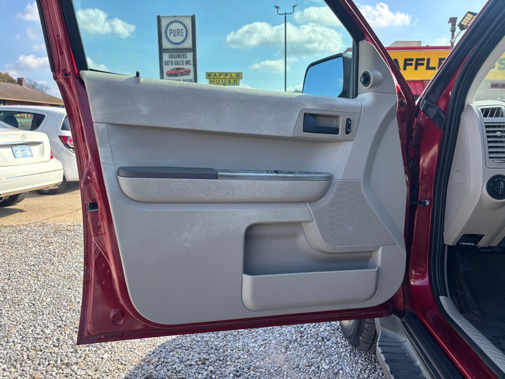 2008 Ford Escape Image 9