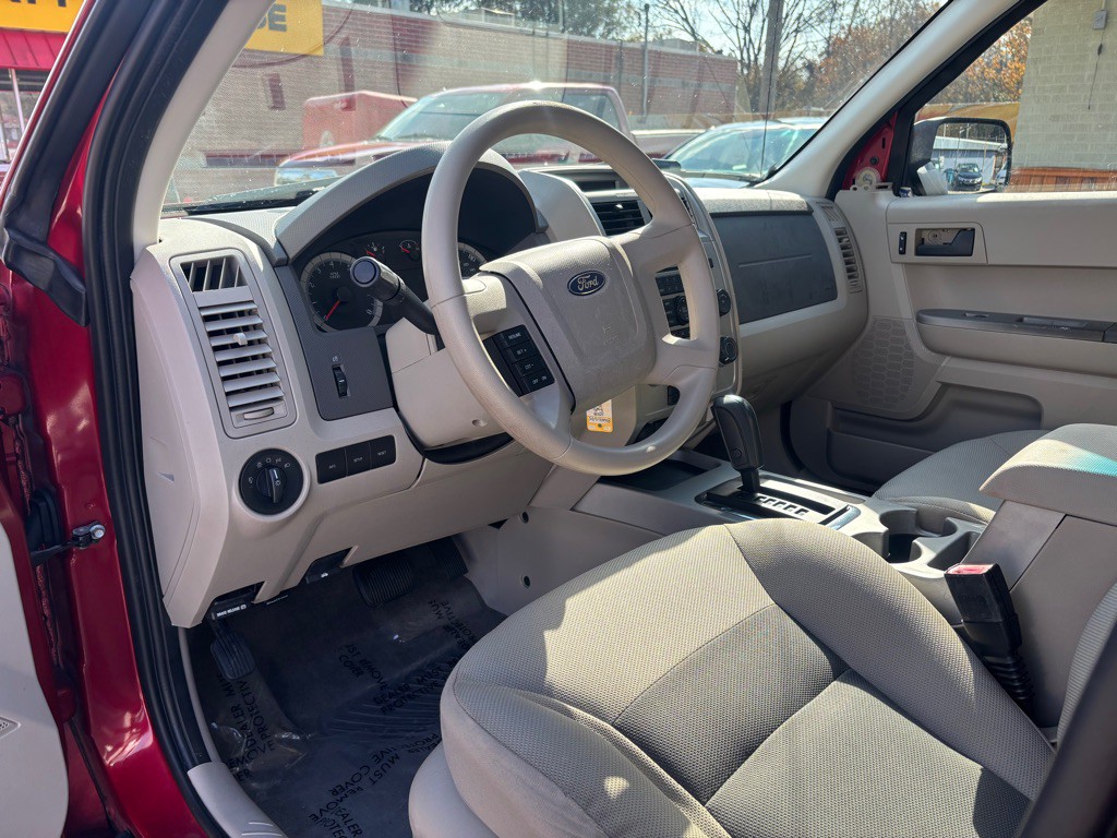 2008 Ford Escape Image 11