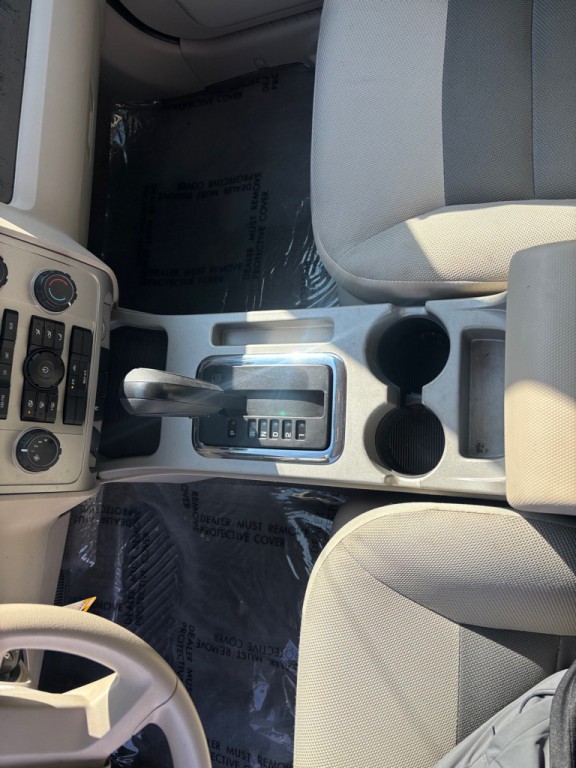 2008 Ford Escape Image 17
