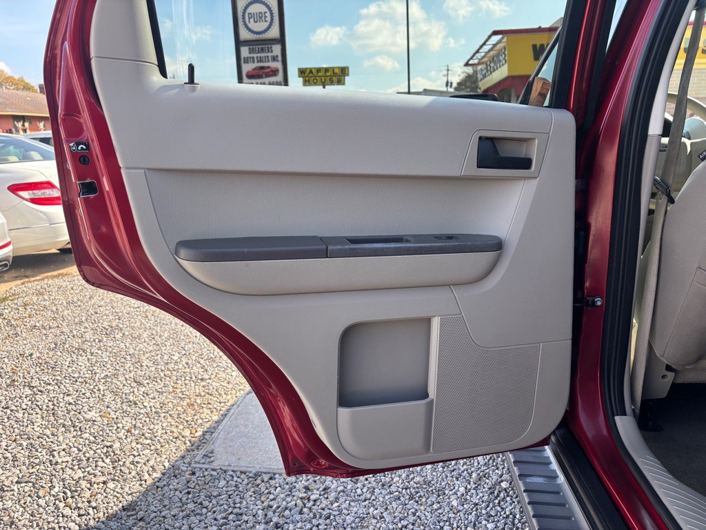 2008 Ford Escape Image 18