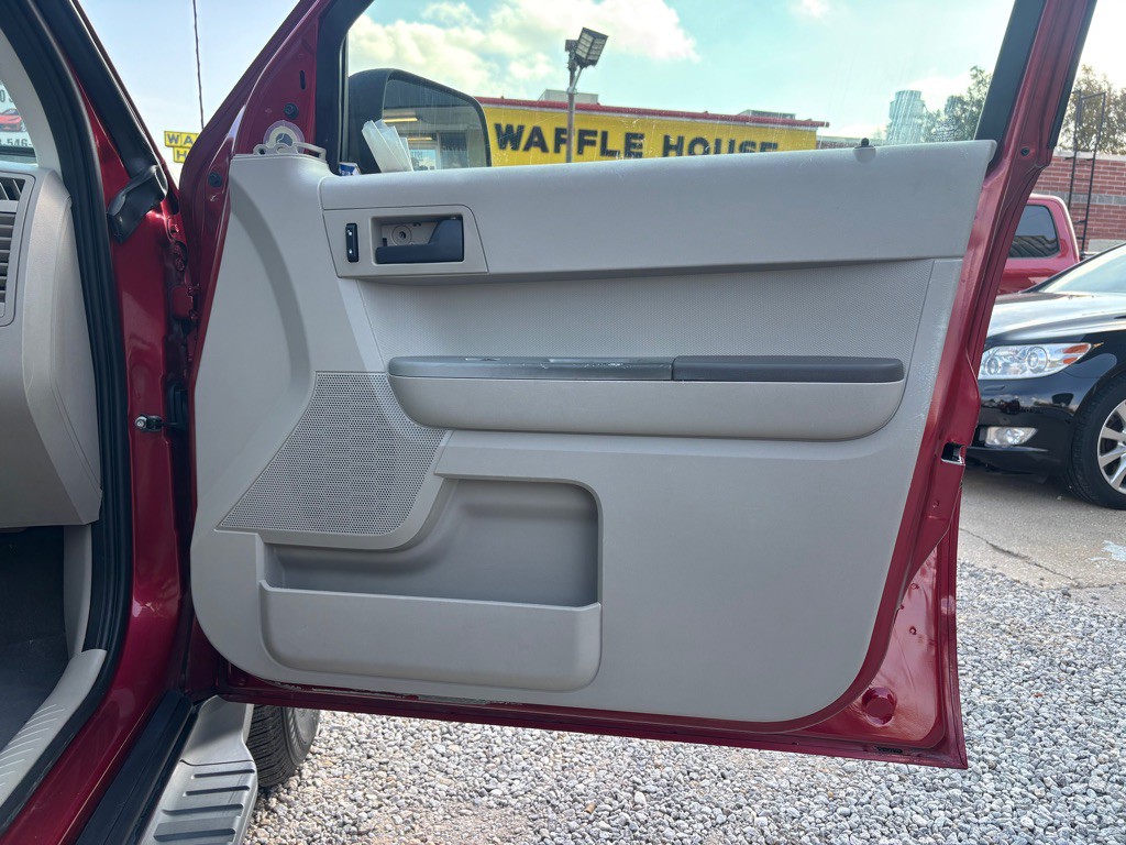 2008 Ford Escape Image 24