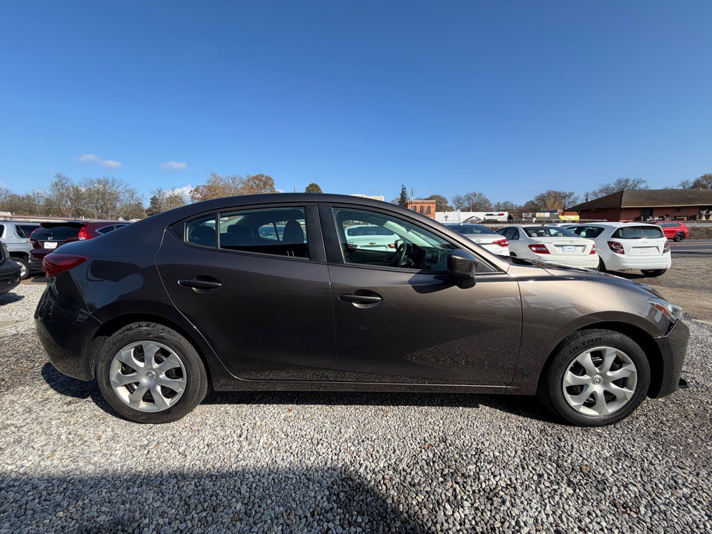 2016 Mazda Mazda3 Image 4