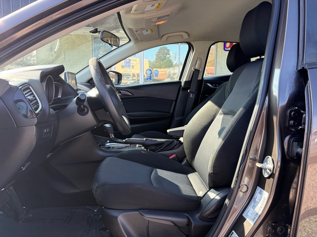 2016 Mazda Mazda3 Image 11