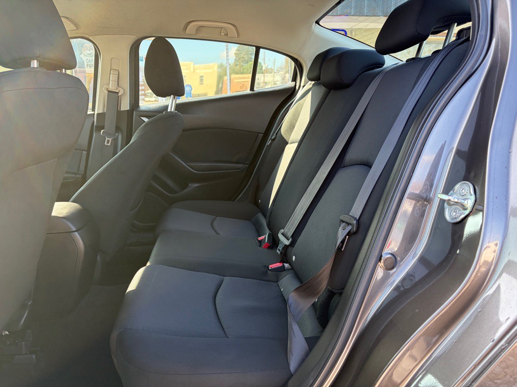 2016 Mazda Mazda3 Image 14